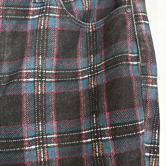 Paige High Rise Ankle Jeans - Picture 4 of 8